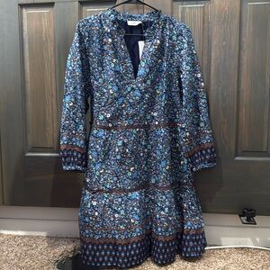 Women’s vineyard wines long sleeve dress size medium NWT